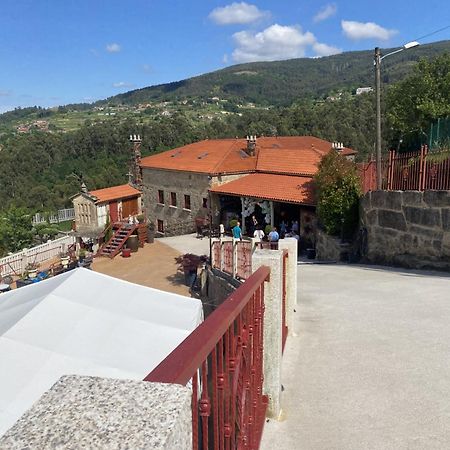 Os Fentos Bed & Breakfast Pontevedra Bagian luar foto