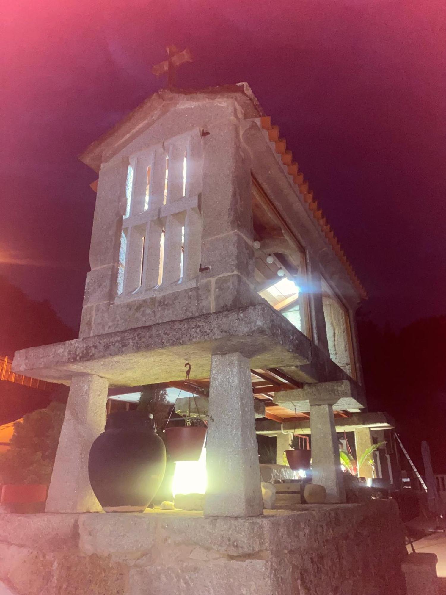Os Fentos Bed & Breakfast Pontevedra Bagian luar foto