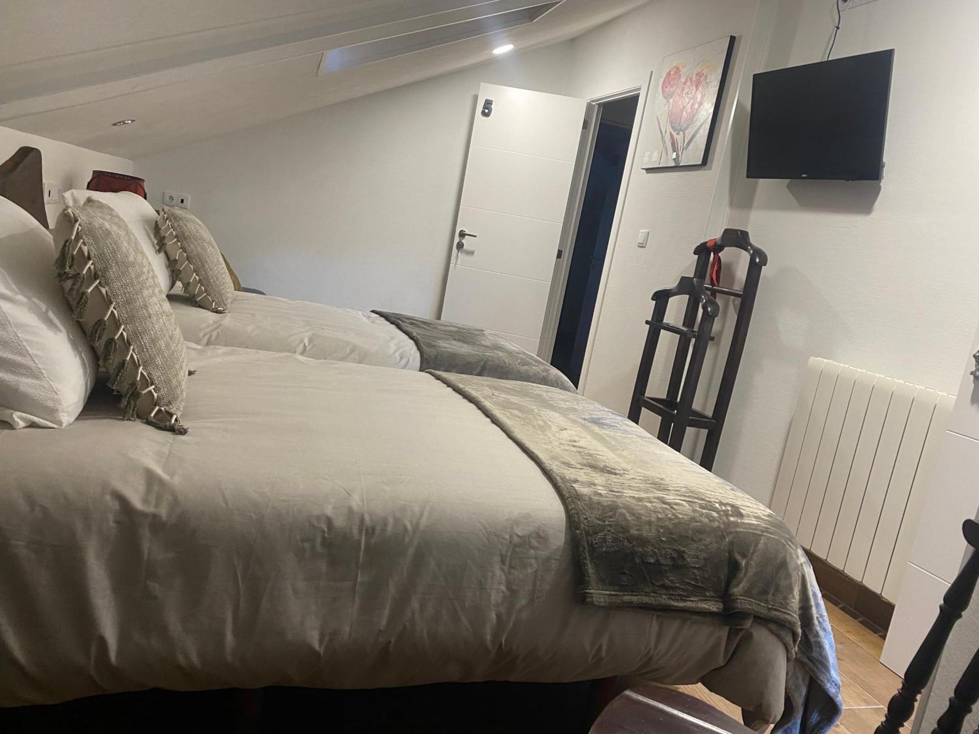 Os Fentos Bed & Breakfast Pontevedra Bagian luar foto